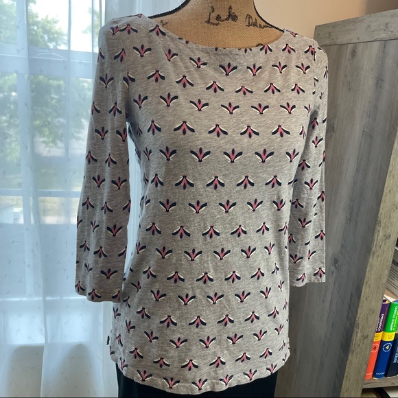 LOFT bee print quarter sleeves T - Picture 3 of 8